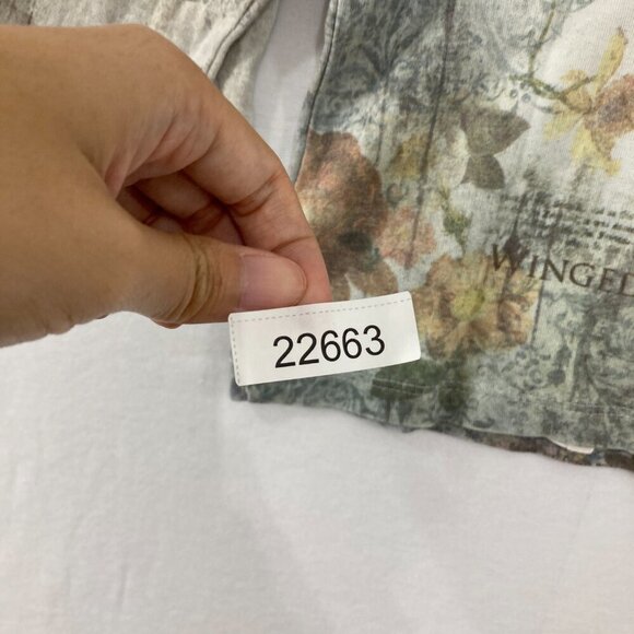 Studio Gem Q. Large Hummingbird Stretch Knit Crew Neck 3/4 Sleeve Artsy Boho Top - Picture 10 of 10